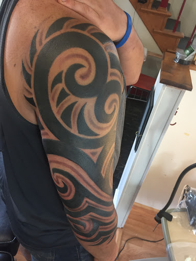 Tattoo Shop «Grasshopper Tattoo Studio», reviews and photos, 8805 IN-64, Georgetown, IN 47122, USA