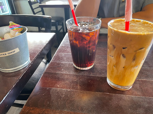 Coffee Shop «Brighton Coffee Shop», reviews and photos, 9600 Brighton Way, Beverly Hills, CA 90210, USA