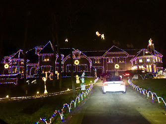 Holt Road Christmas Lights