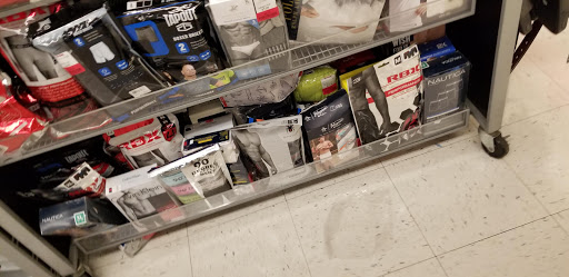 Department Store «T.J. Maxx», reviews and photos, 701 N Milwaukee Ave #252, Vernon Hills, IL 60061, USA