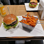 Photo n°1 de l'avis de Lucas.i fait le 05/12/2019 à 14:04 sur le  Florya's Burger House à Berlin