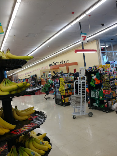 Supermarket «Woods Supermarket», reviews and photos, 409 S Ash St, Buffalo, MO 65622, USA