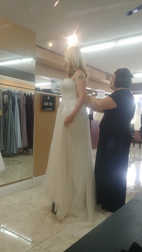 Bridal Shop «The Bridal Shoppe», reviews and photos, 525 Bailey Rd, Crystal City, MO 63019, USA