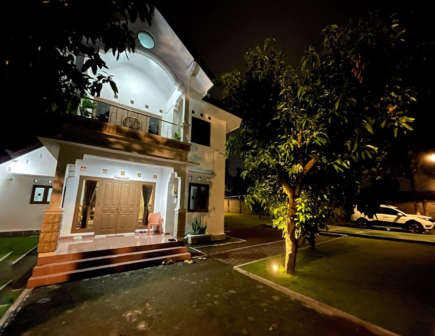 Villa Latar Ombo - Mergangsan