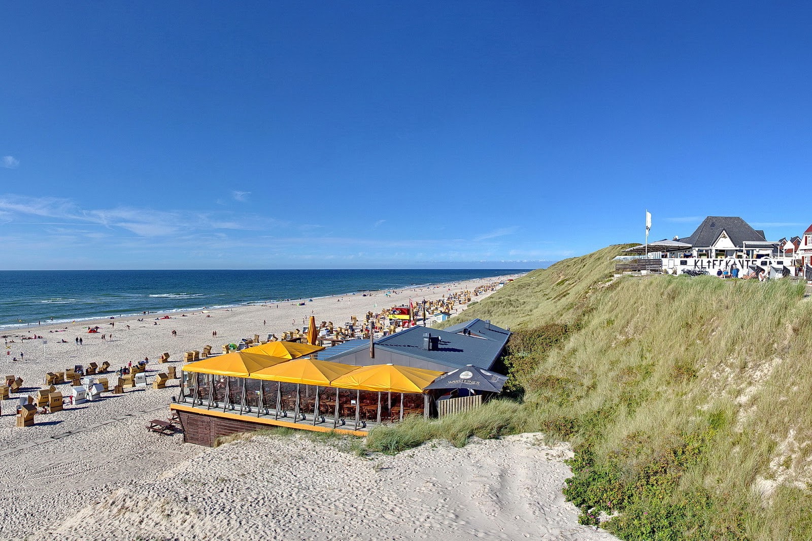 Strand Wenningstedt的照片 带有明亮的沙子表面