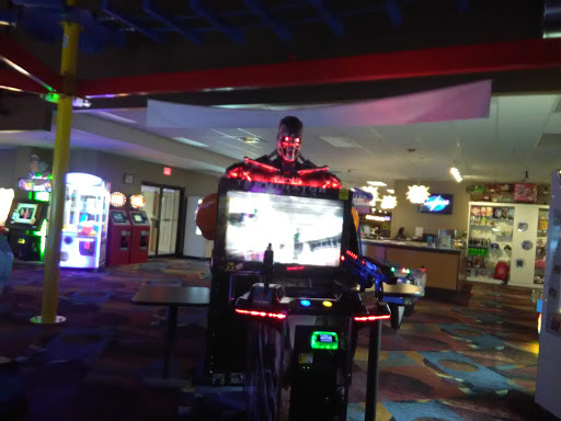 Bowling Alley «BAM! Ultimate Entertainment Center», reviews and photos, 478 E 16th St, Holland, MI 49423, USA