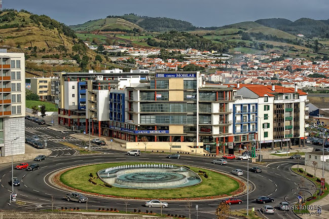 Bristol School - Instituto de Línguas de Ponta Delgada - Ponta Delgada