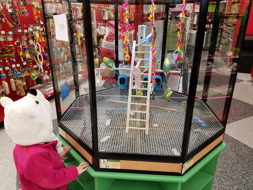 Pet Supply Store «Petco Animal Supplies», reviews and photos, 18200 NW Evergreen Pkwy, Beaverton, OR 97006, USA