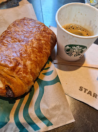 Café du Restaurant servant le petit-déjeuner Starbucks à Paris - n°12