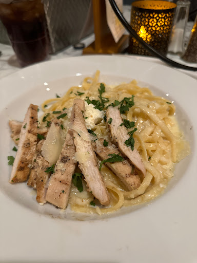  Fettuccine with Chicken