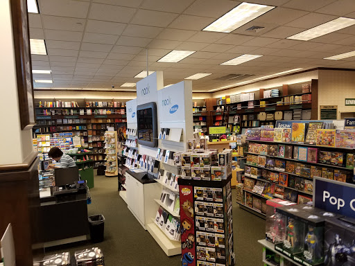 Book Store «Barnes & Noble», reviews and photos, 5377 Tamiami Trail N, Naples, FL 34108, USA