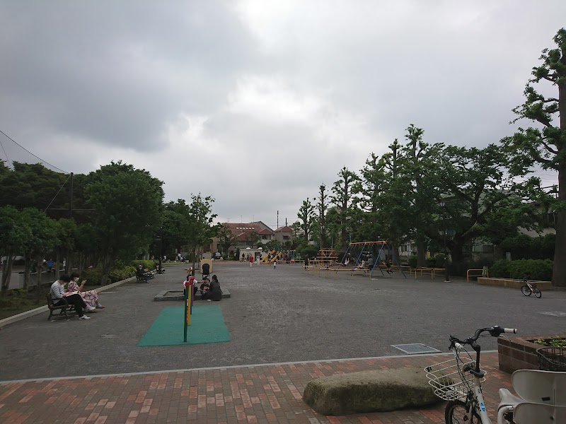 世田谷区立赤松公園