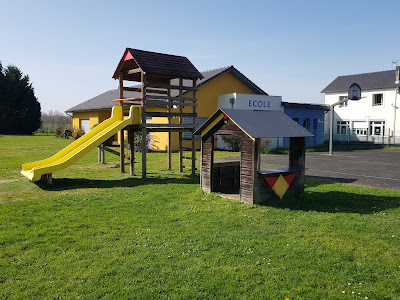 Jeux d'enfants d'Astis à Astis