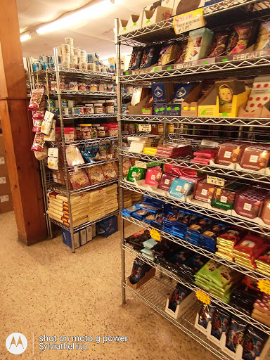 Grocery Store «World Market & Cafe», reviews and photos, 1328 S Federal Hwy, Hollywood, FL 33020, USA