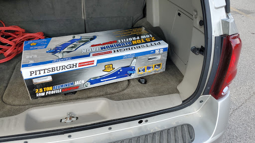 Hardware Store «Harbor Freight Tools», reviews and photos, 707 S Madison Ave #1, Greenwood, IN 46143, USA