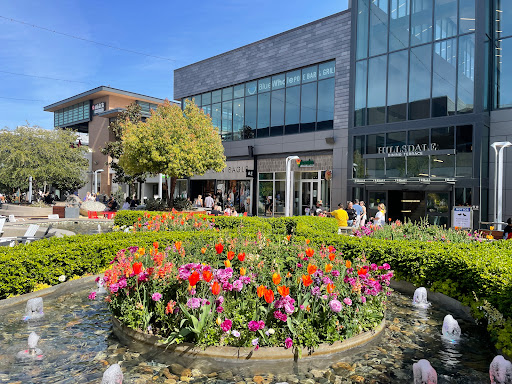 Shopping Mall «Hillsdale Shopping Center», reviews and photos, 60 E 31st Ave, San Mateo, CA 94403, USA