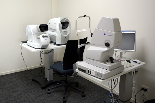 Comments and reviews of Bell Neuhauser & (Matthews) Optometrists