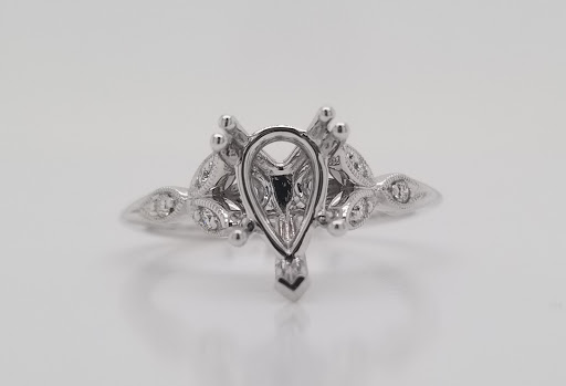 Jewelry Store «Cambridge Jewelers», reviews and photos, 76 Maple Dr, Hudson, OH 44236, USA