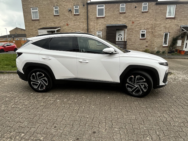 Pebley Beach Hyundai & Suzuki Swindon
