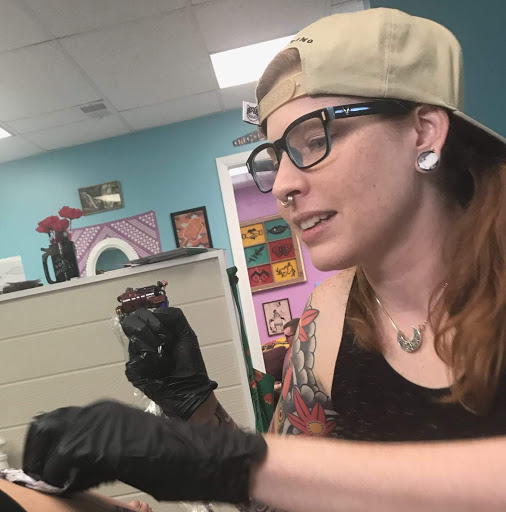 Explore belly button tattoos ideas, creative tattoo ideas in Nashville, available at Titan Tattoo