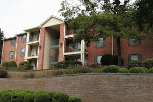 Yorktown Commons Apartment Complex image