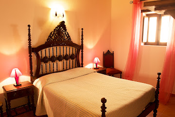 Recanto da Ribeira Casas de Campo 8550-133 Foz do Besteiro