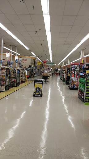 Supermarket «Food City», reviews and photos, 910 N Main St, Marion, VA 24354, USA