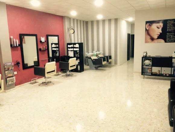 Peluquería y estética belleza y estilo - Sanlúcar de Barrameda