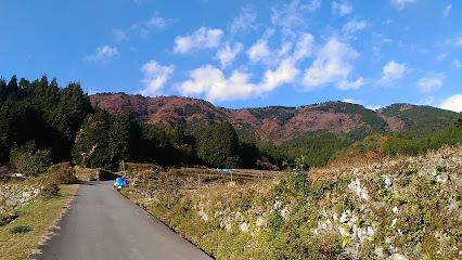 笠形山 仙人の滝コース登山口