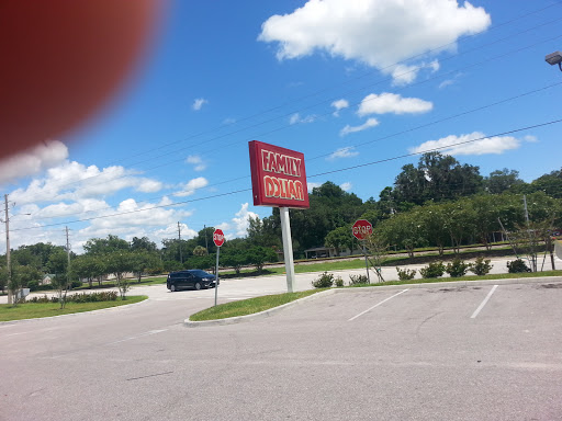Dollar Store «FAMILY DOLLAR», reviews and photos, 316 N Main St, Bushnell, FL 33513, USA