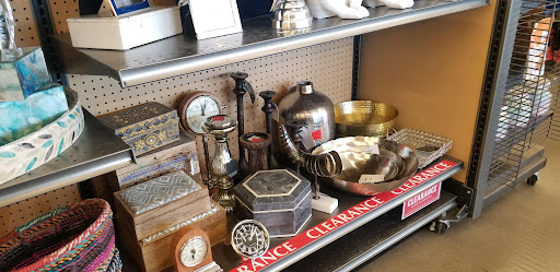 Home Goods Store «Tuesday Morning», reviews and photos, 1725 N Dysart Rd, Avondale, AZ 85392, USA