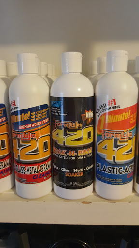 Tobacco Shop «Apparatus Smoke Shop», reviews and photos, 284 Cowesett Ave, West Warwick, RI 02893, USA