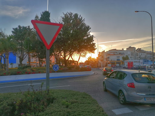 Lamparas Materiales Electricos Instalaciones Electricas en Nerja, Málaga