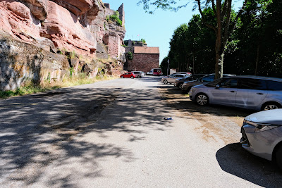 Parking du château du Haut-Barr à Saverne
