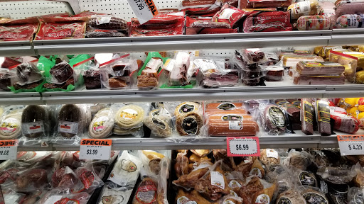 Grocery Store «Village Market Place», reviews and photos, 4034 Dempster St, Skokie, IL 60076, USA