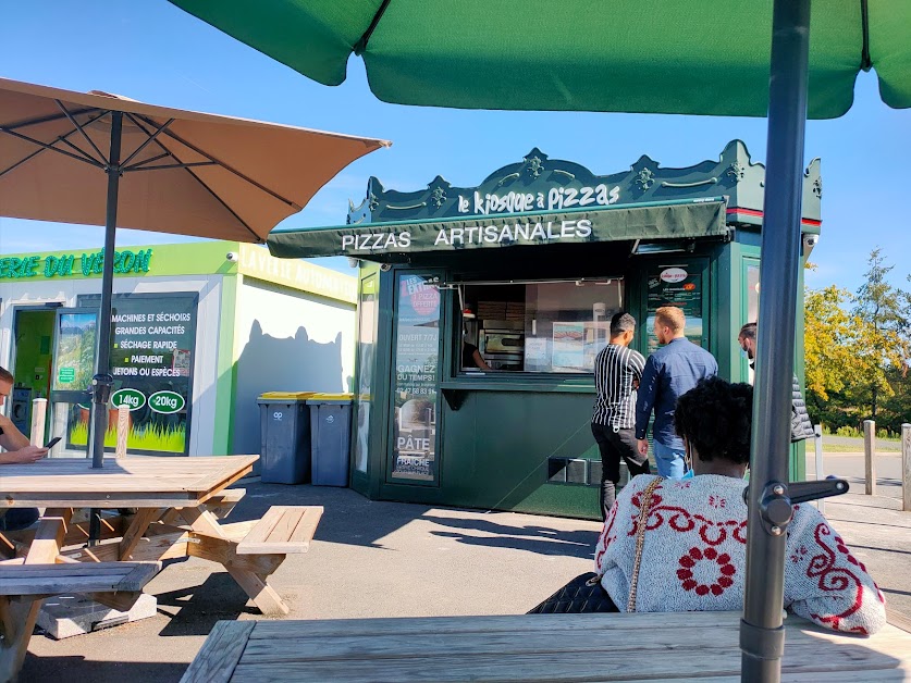 Kiosque À Pizzas à Avoine (Indre-et-Loire 37)