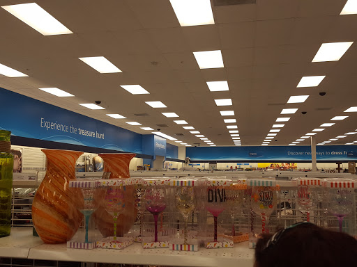 Clothing Store «Ross Dress for Less», reviews and photos, 2350 Lincoln Hwy E, Lancaster, PA 17602, USA