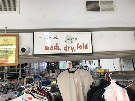 Dry Cleaner «Manhattan Avenue Cleaners», reviews and photos, 905 Manhattan Ave, Brooklyn, NY 11222, USA