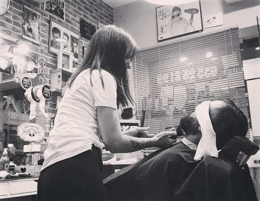 Barbería Belén Rosas en Zafra, Badajoz