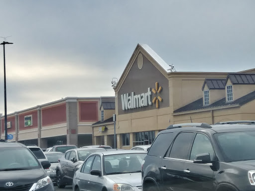 Discount Store «Walmart», reviews and photos, 150 Barnum Avenue Cutoff, Stratford, CT 06614, USA