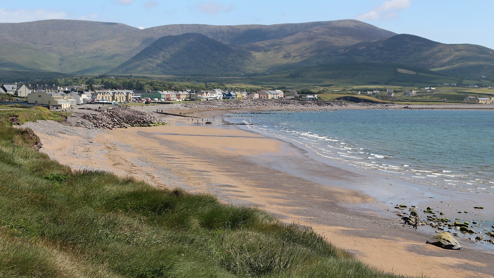 Foto de Waterville Beach con terreno rocoso superficie