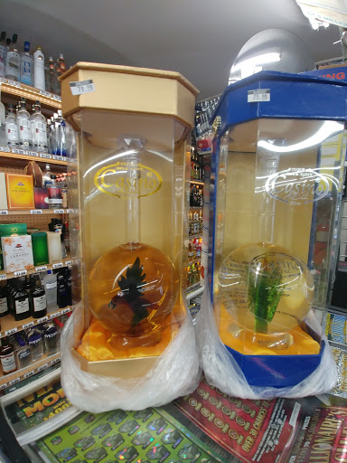 Liquor Store «Harrison Liquor & Wine Market», reviews and photos, 735 Harrison Blvd, Lincoln Park, MI 48146, USA