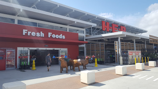 Grocery Store «H-E-B Grocery», reviews and photos, 20311 Champion Forest Dr, Spring, TX 77379, USA