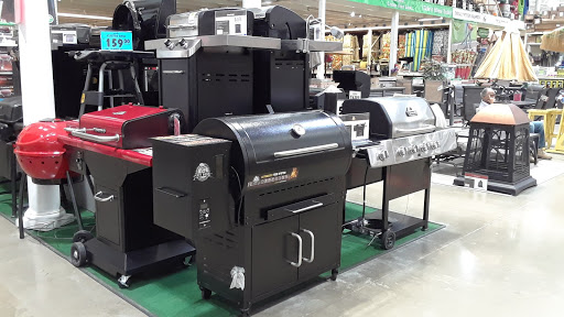 Home Improvement Store «Menards», reviews and photos, 4501 W North Ave, Chicago, IL 60639, USA