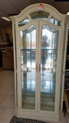 Thrift Store «Good Shepherd Thrift Store», reviews and photos, 1714 N Fort Harrison Ave, Clearwater, FL 33755, USA