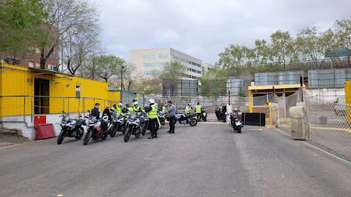 Autoescola Zona F en Barcelona provincia Barcelona