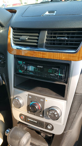 Car Stereo Store «Universal Car Audio and Cell Phones», reviews and photos, 3919 Lafayette Rd #575, Indianapolis, IN 46254, USA