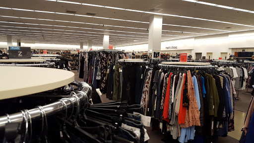 Department Store «Nordstrom Rack Tanasbourne Town Center», reviews and photos, 18100 NW Evergreen Pkwy, Beaverton, OR 97006, USA