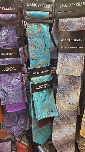 Clothing Store «K&G Fashion Superstore», reviews and photos, 2255 University Square Mall, Tampa, FL 33612, USA