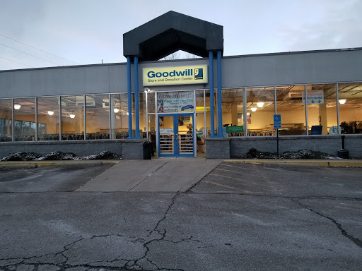 Thrift Store «Goodwill», reviews and photos, 20668 Route 19, Cranberry Twp, PA 16066, USA